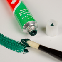 Krāsas tūbiņā KORES tempera, 12 spilgtas krāsas radošiem projektiem